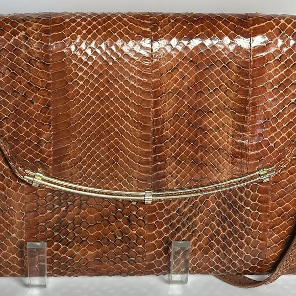 SNAKE SKIN PELLETTERIE ITALY C3 very rare real leather Crossbody clutch Vintage